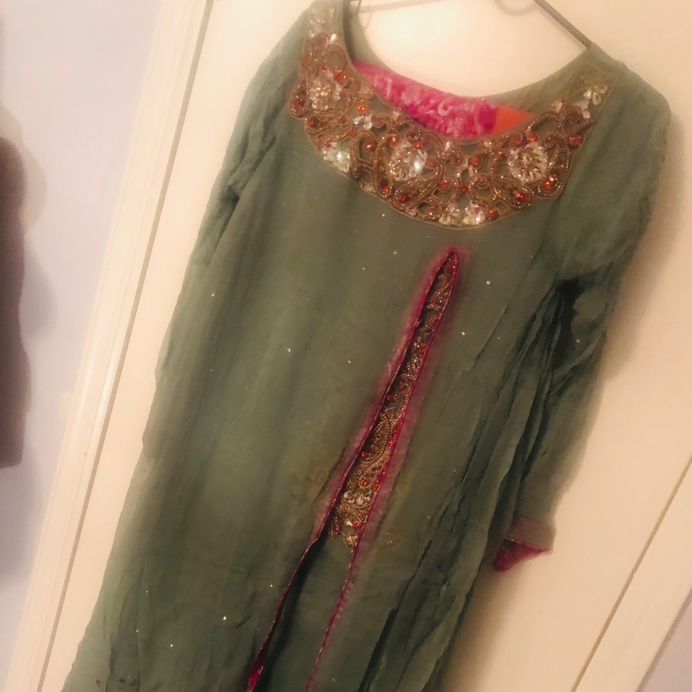 Pakistani Indian Dresses